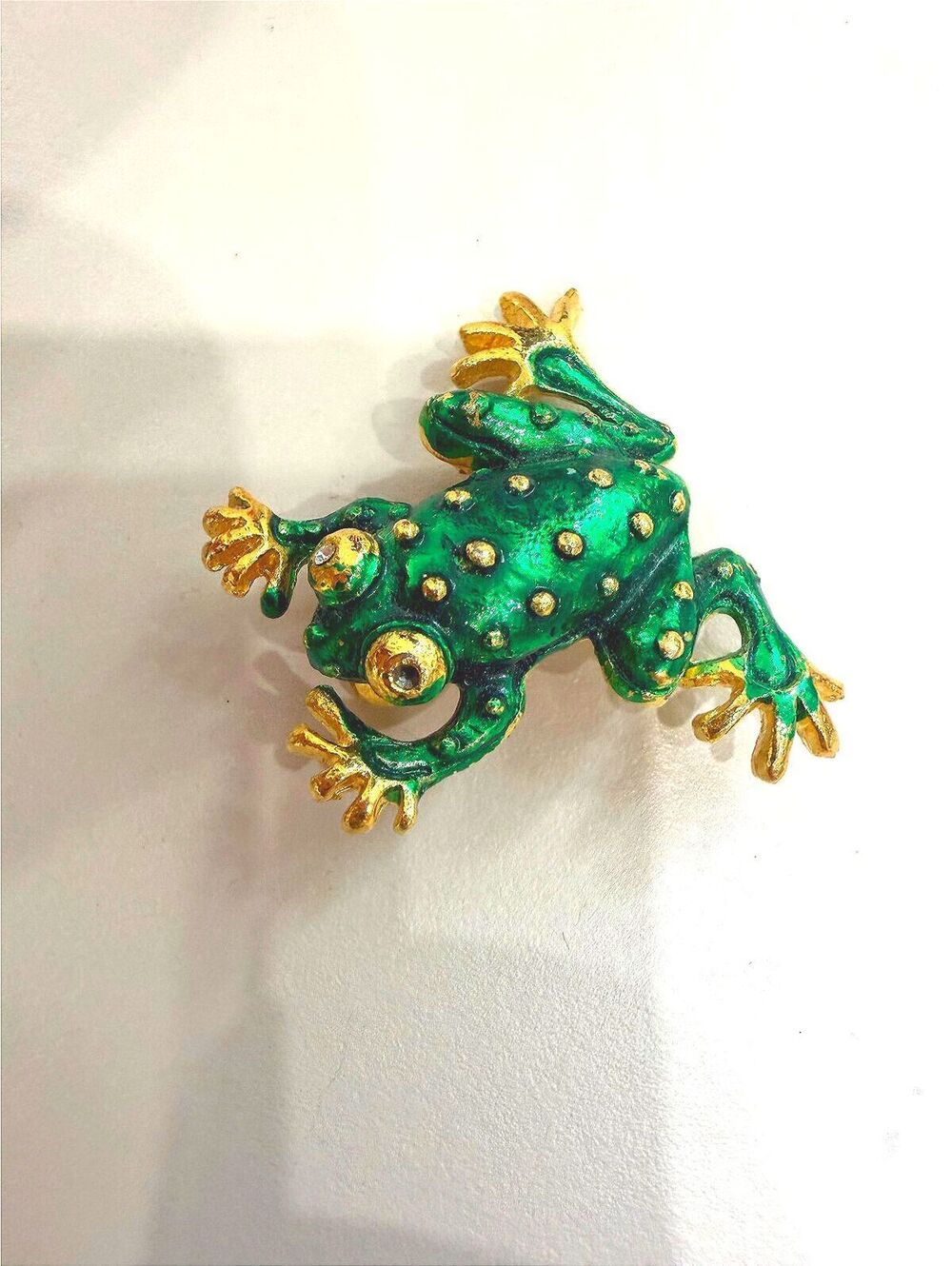 Vintage Green and Gold Frog Brooch Pin